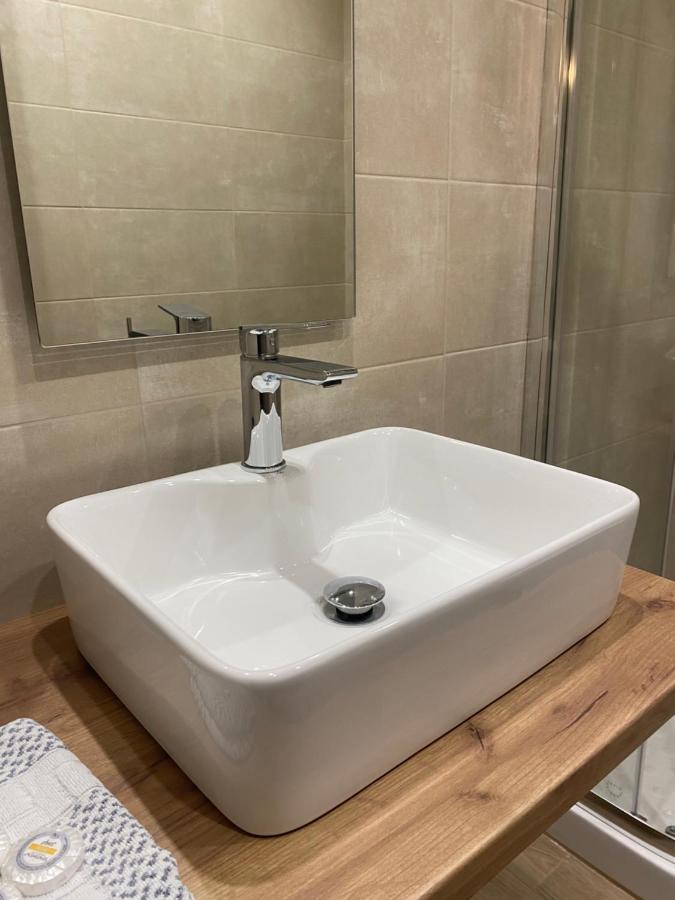 Apartamento Venetia Tsoútsouros Exterior foto
